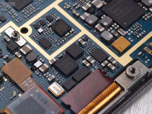 高價回收（Microchip）RF放大器IC、汽車微控制器、以太網(wǎng)PHY收發(fā)器